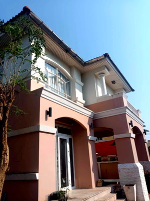 บ้านเดี่ยว ถนนพรประภานิมิต : ขายบ้านเดี่ยวทำเลศักยภาพ ถนนสุขุมวิท ใกล้พัทยา เดินทางสะดวก เนื้อที่ 76 ตร.ว.