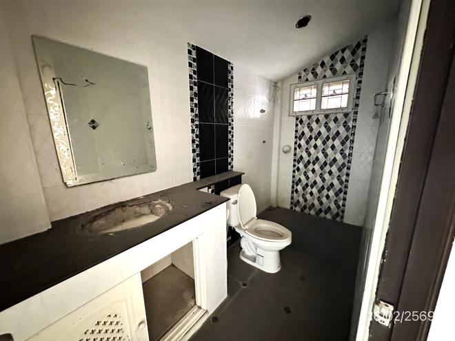 รูป บ้านเดี่ยว สำหรับขาย - ตะเคียนเตี้ย บางละมุง ชลบุรี - รูปที่ 10/44