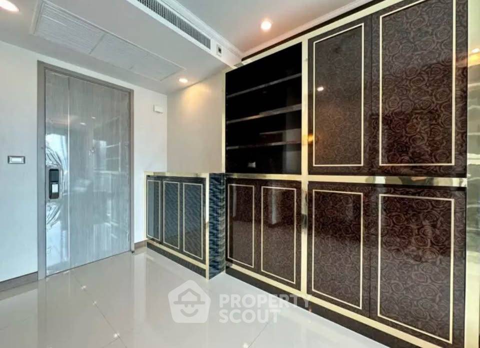 รูป คอนโด 1-ห้องนอน ที่ ศุภาลัย โอเรียนทัล สุขุมวิท 39 ใกล้ MRT เพชรบุรี (ID 2468194) - รูปที่ 4/10