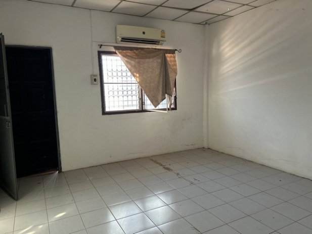 รูป J5393 ขายอาคารพาณิชย์ หมู่บ้านอุดรการ์เด้นวิลล์ ตำบลหนองบัว อำเภอเมืองอุดรธานี อุดรธานี - รูปที่ 4/8