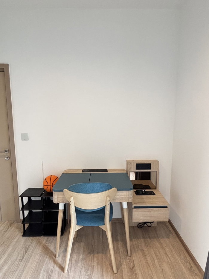 รูป คอนโดวิวแม่น้ำ 2 ห้องนอนให้เช่าใน Kawa Haus ชุมชน T77 พร้อมโรงเรียนนานาชาติอังกฤษ และฟาร์มแสนสิริ พื้นที่นั่งเล่นของ อ่อนนุช. - รูปที่ 21/42