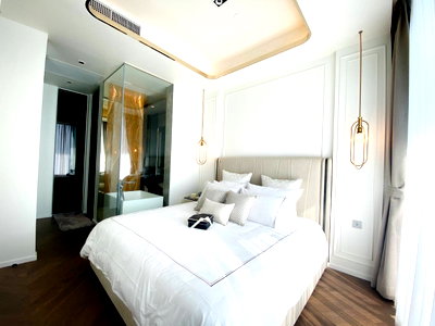 Condos for rent : 28 Chidlom【𝐑𝐄𝐍𝐓】🔥Unique luxury feel, extraordinary details🔥 Contact Line ID: @hacondo