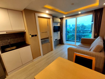 Condos for sale : Condo for Sale: The Near Residence Sriracha | 300m to Sukhumvit Rd. | Fully Furnished