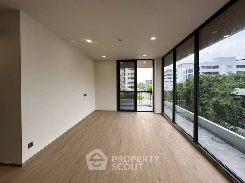 รูป คอนโด 2-ห้องนอน ที่ อารีไทเออร์ เพนท์เฮาส์ แอท อารีย์ ใกล้ BTS อารีย์ (ID 2423174) - รูปที่ 2/11