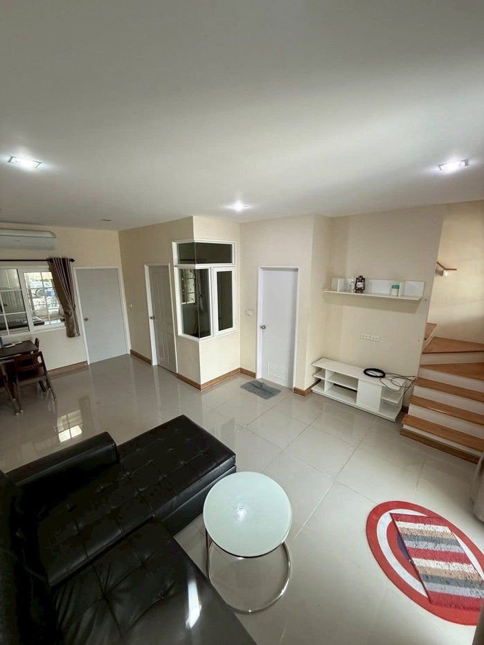 รูป 🏡✨ ปล่อยเช่า Townhome โครงการ Golden Town สุขุมวิท-แบริ่ง 4 ห้องนอน 3 ห้องน้ำสุขุมวิท 76 ทำเลศักยภาพ ใกล้ BTS - รูปที่ 2/20