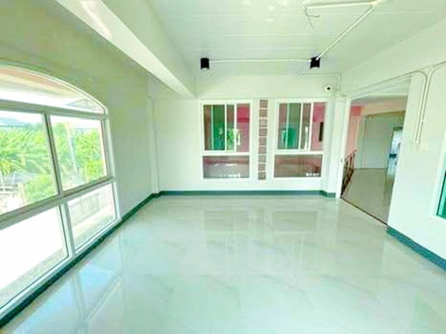 รูป พัฒนาการ 91-99 9นอน 4 น้ำ อาคาร 4ชั้น สวนหลวง ร.9 900ม.ดีไซน์ทันสมัย สภาพสวย 100ตร.ว. 700ตร.ม. - รูปที่ 4/8