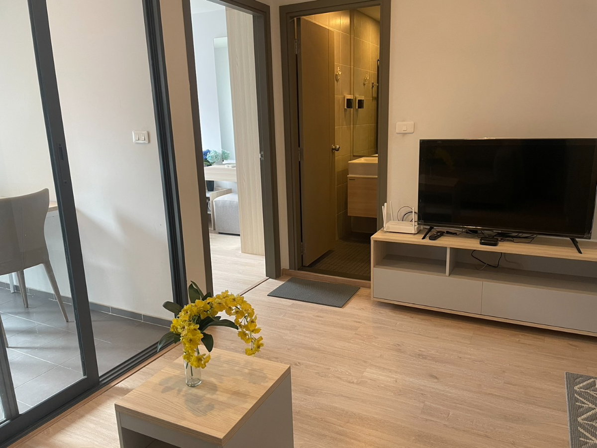 รูป ให้เช่า ไอดีโอ โอทู ชั้นสูง แบบ 1 ห้องนอน แยกห้องครัว รับแขก เป็นสัดส่วน สนใจ ว่างพร้อมอยู่ เมษานี้นะคะ - รูปที่ 3/10