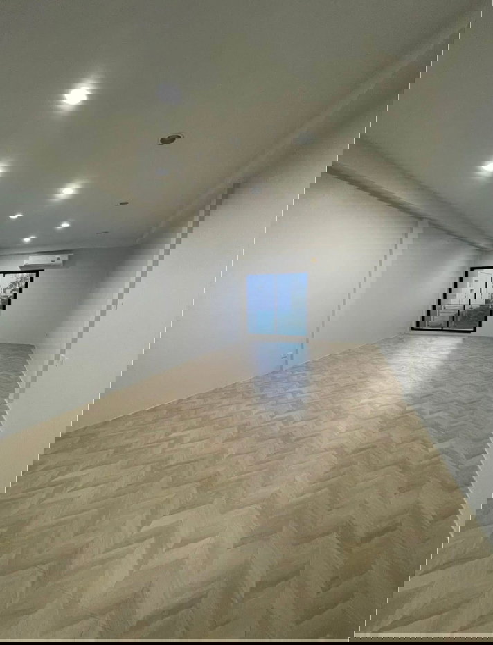 รูป ปล่อยโฮมออฟฟิศ+warehousemrtลาดพร้าว - รูปที่ 9/12