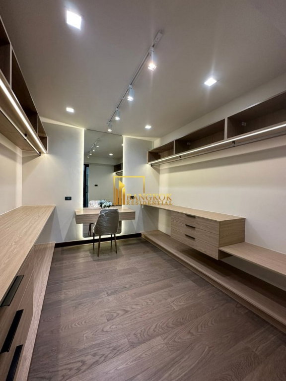 รูป Panya Village | Outstanding 5 Bed Luxury House in Pattanakarn - BR27967SH - รูปที่ 9/20