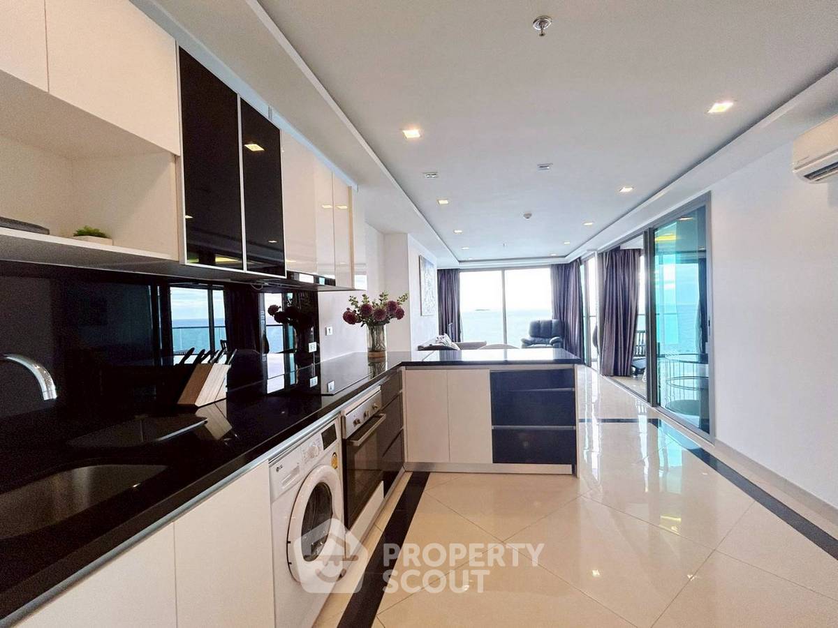 รูป คอนโด 2-ห้องนอน ที่ วงศ์อมาตย์ ทาวเวอร์ คอนโดมิเนียม ใกล้ ปราสาทสัจธรรม (ID 2758550) - รูปที่ 2/18