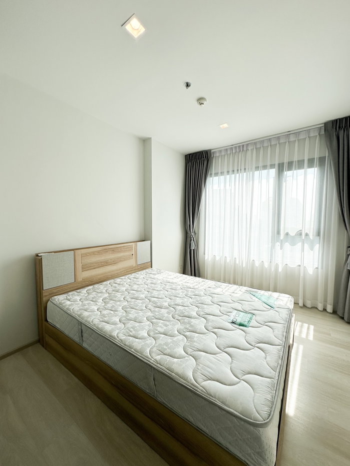 picture @Condorental condo for rent Life One Wireless - 1/14