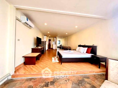 Condos for sale : Studio Condo at Jomtien Plaza Condotel close to Jomtien Beach (ID 2759729)