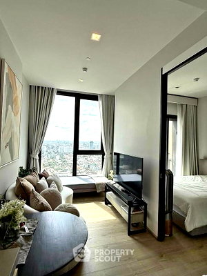 Condos for sale : 1-BR Condo at The Crest Park Residences near MRT Phahon Yothin (ID 2179540)