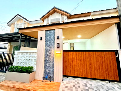 ทาวน์โฮม ภูเก็ต : 🏡✨ ทาวน์เฮ้าส์ 2 ชั้น สามกอง รีโนเวทใหม่ ทำเลดี น่าอยู่มาก 💥