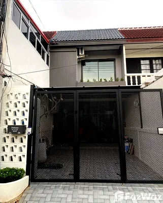 เช่าทาวน์โฮม ภูเก็ต : ทาวน์เฮ้าส์ให้เช่า 2 ห้องนอน ใน ราไวย์, ภูเก็ต 6131171