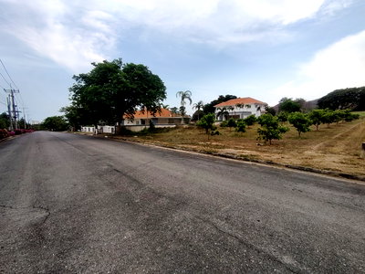 ที่ดิน ม.ราชภัฏสวนดุสิต หัวหิน : ที่ดิน 1-2-0 ไร่ ปาล์มฮิลส์ กอล์ฟ - ราคาพิเศษเพื่อขายด่วน!  ทำเลทอง สนามกอล์ฟปาล์มฮิลส์! 