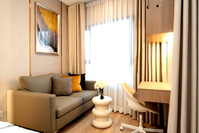 คอนโดให้เช่า : ให้เช่า ✨Life Rama 4 - Asoke ✨ Studio ขนาด 26.72 ตรม เฟอร์ครบมีโซนทำงาน😍 ใกล้ MRT ศูนย์สิริกิติ์🚆