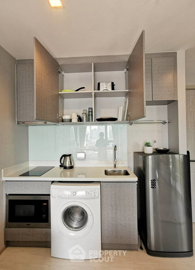 รูป คอนโด 1-ห้องนอน ที่ ริทึ่ม สุขุมวิท 36-38 ใกล้ BTS ทองหล่อ (ID 211813) - รูปที่ 4/16