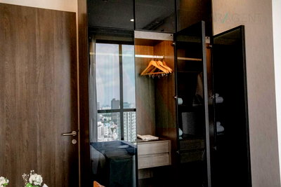 คอนโดให้เช่า : 🎊 ให้เช่าคอนโด พาร์ค ออริจิ้น ทองหล่อ อาคาร A ชั้น 28 2 ห้องนอน ขนาด 45.00 ตรม ใกล้ ดองกิ มอลล์ ทองหล่อ