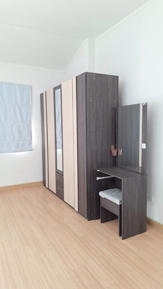รูป For rent 🎄Townhome โครงการDiya Valley Saraphi เนื้อที่ 39 ตร.ว. 3 นอน 3ห้องน้ำ ค่าเช่า 17,000/เดือน
- รูปที่ 10/21