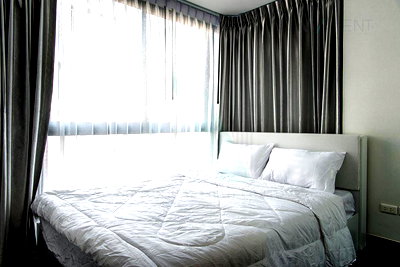 คอนโดให้เช่า : 📣Nice room!📣 ให้เช่าคอนโด แบงค์คอก เฟ ลิซ สาทร-ตากสิน อาคาร 1 ชั้น 3 2 ห้องนอน ขนาด 45 ตรม ใกล้ SENA Fest