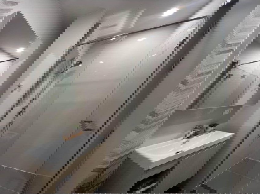 รูป Oka Haus: คอนโดใจกลางเมืองที่ตอบโจทย์ชีวิตมีสไตล์และความสะดวกสบาย - รูปที่ 6/7