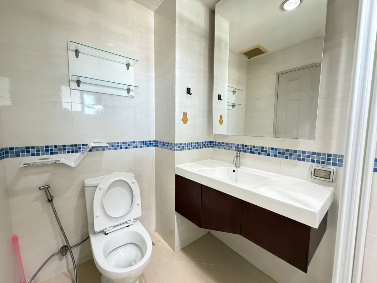 picture Condo for rent: Life @Ratchada-Huai Khwang - 10/10
