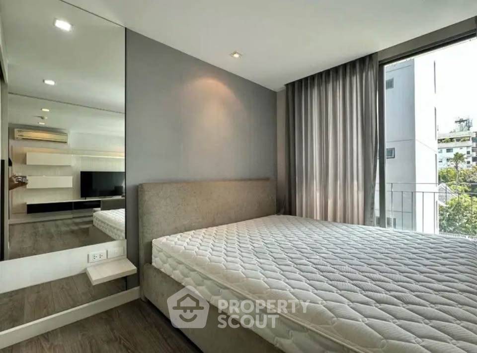 รูป คอนโด 1-ห้องนอน ที่ เดอะ รูม สุขุมวิท 40 ใกล้ BTS ทองหล่อ (ID 2415209) - รูปที่ 4/8