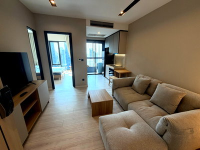 Condos for rent : 🏢 [FOR RENT] The Room Phayathai – High Floor, Stunning View, Fully Furnished & Ready to Move In!
