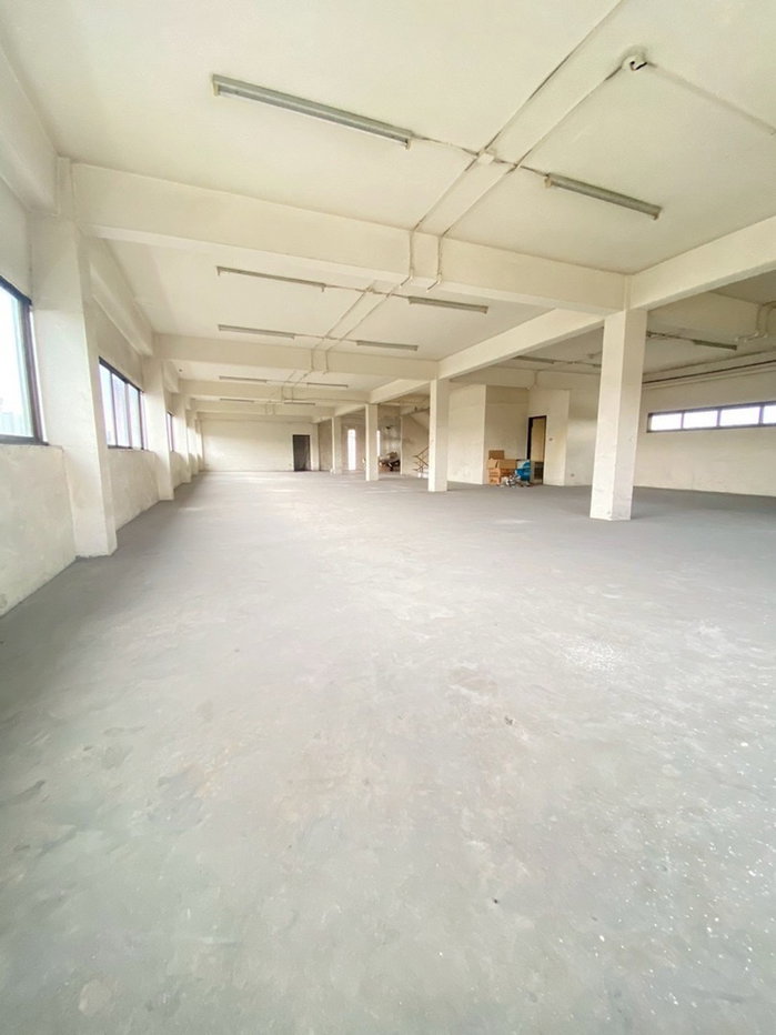 รูป WS6925 🏢✨ อาคารโชว์รูม / สำนักงานขนาดใหญ่ ทำเลพระราม 9 ติดถนนใหญ่ ✨🏢  เพียง 500,000 บาท / เดือน - รูปที่ 9/12