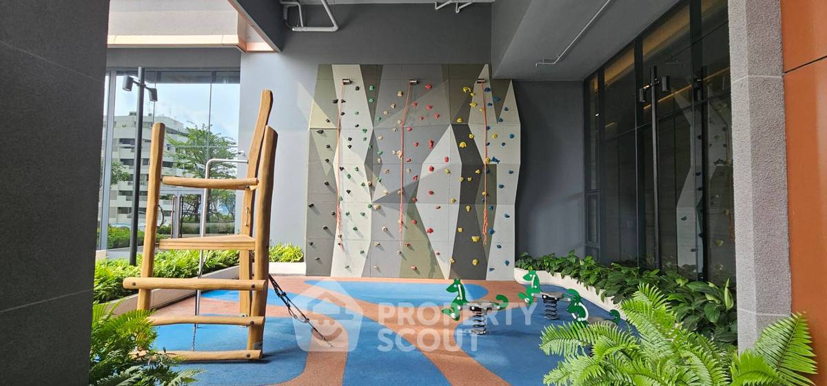 รูป คอนโด 2-ห้องนอน ที่ ศุภาลัย ไอคอน สาทร ใกล้ MRT สีลม (ID 2069725) - รูปที่ 11/17