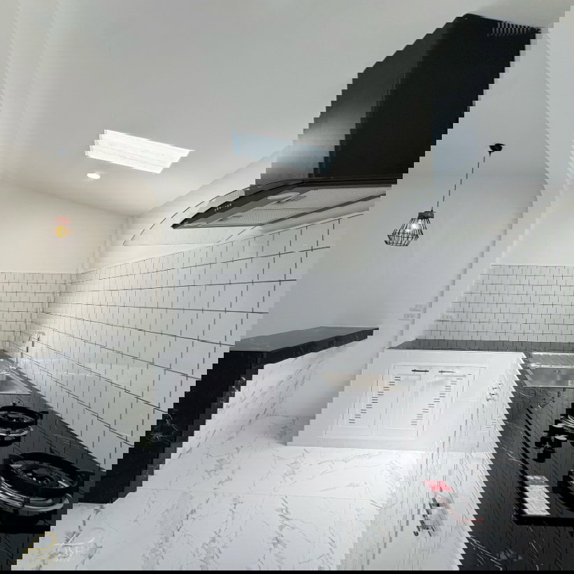 รูป หลุดจอง ! ทาวน์เฮาส์รีโนเวทใหม่ บนทำเลบายพาส หมู่บ้านอิรวดี บายพาส (ซอย13) รีโนเวทและต่อเติมใหม่หลัง - รูปที่ 5/22