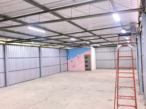 รูป รามอินทรา ประเสริฐมนูกิจ MRT ลาดปลาเค้า 900ม.โกดัง โรงงาน พร้อมที่จอดรถส่วนตัว 320 ตร.ม. 80 ตร.วา. - รูปที่ 2/8