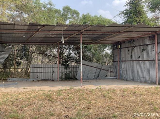 picture FACTORY 400 Sq.w. Benchalak Si Sa Ket for 2.1M - 10/30