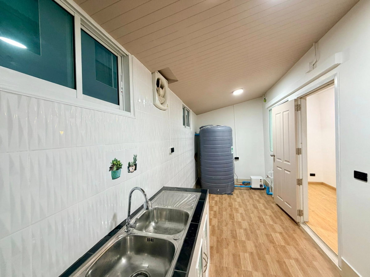 รูป 🏡✨ ทาวน์เฮ้าส์ 2 ชั้น สามกอง รีโนเวทใหม่ ทำเลดี น่าอยู่มาก 💥 - รูปที่ 2/16