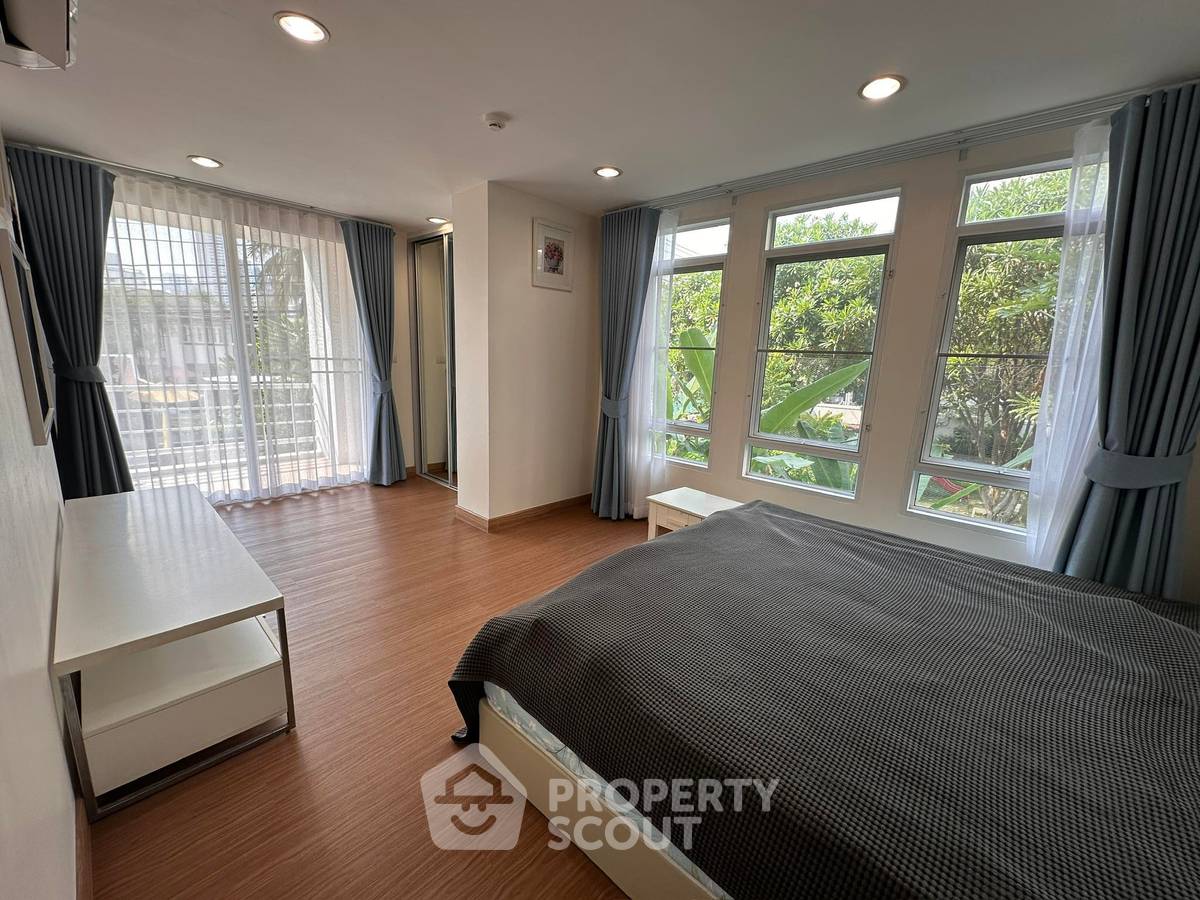 รูป คอนโด 2-ห้องนอน ที่ ดิ แอมมิธิส สุขุมวิท 39 ใกล้ BTS พร้อมพงษ์ (ID 2080802) - รูปที่ 9/11