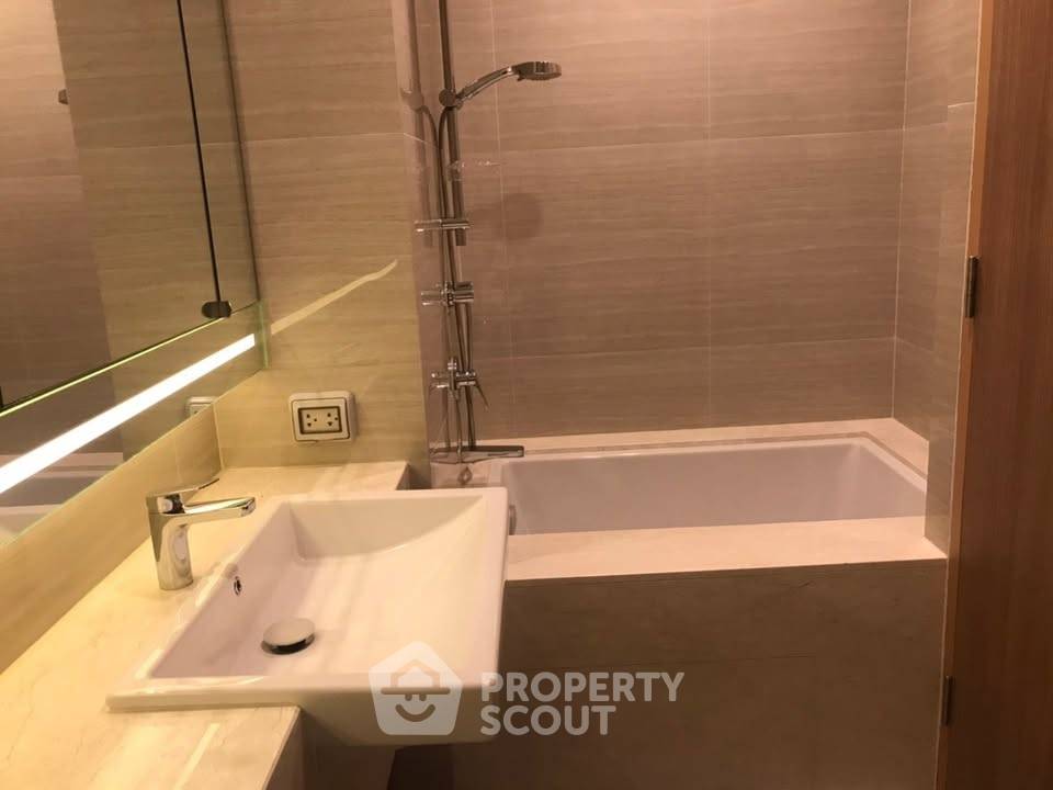 รูป คอนโด 2-ห้องนอน ที่ โนเบิล บีอี 33 สุขุมวิท ใกล้ BTS พร้อมพงษ์ (ID 2754619) - รูปที่ 10/12