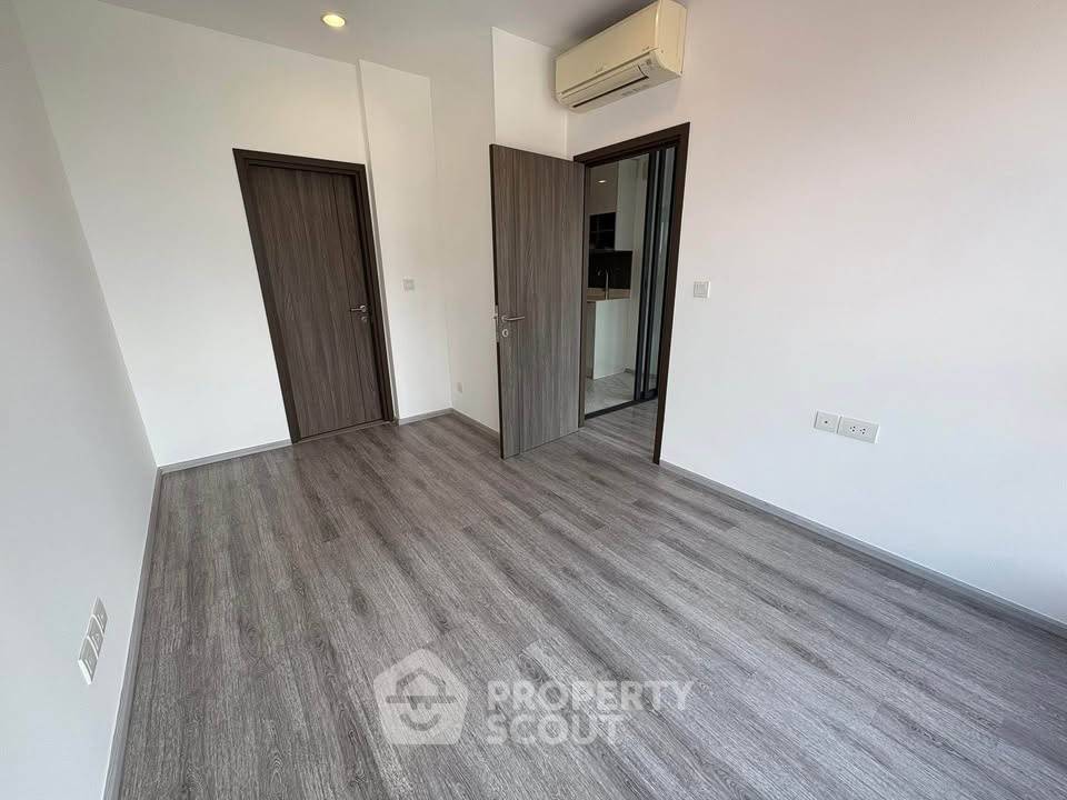 รูป คอนโด 2-ห้องนอน ที่ ไอดีโอ โมบิ อโศก ใกล้ MRT เพชรบุรี (ID 2421945) - รูปที่ 4/6