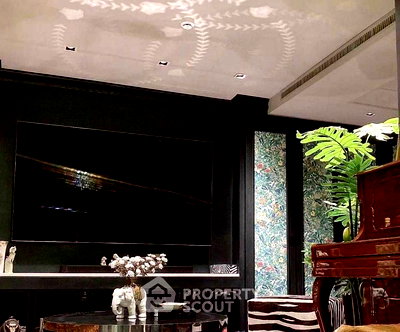 Condos for sale : 3-BR Condo at Na Vara Residence near BTS Chit Lom (ID 2758936)