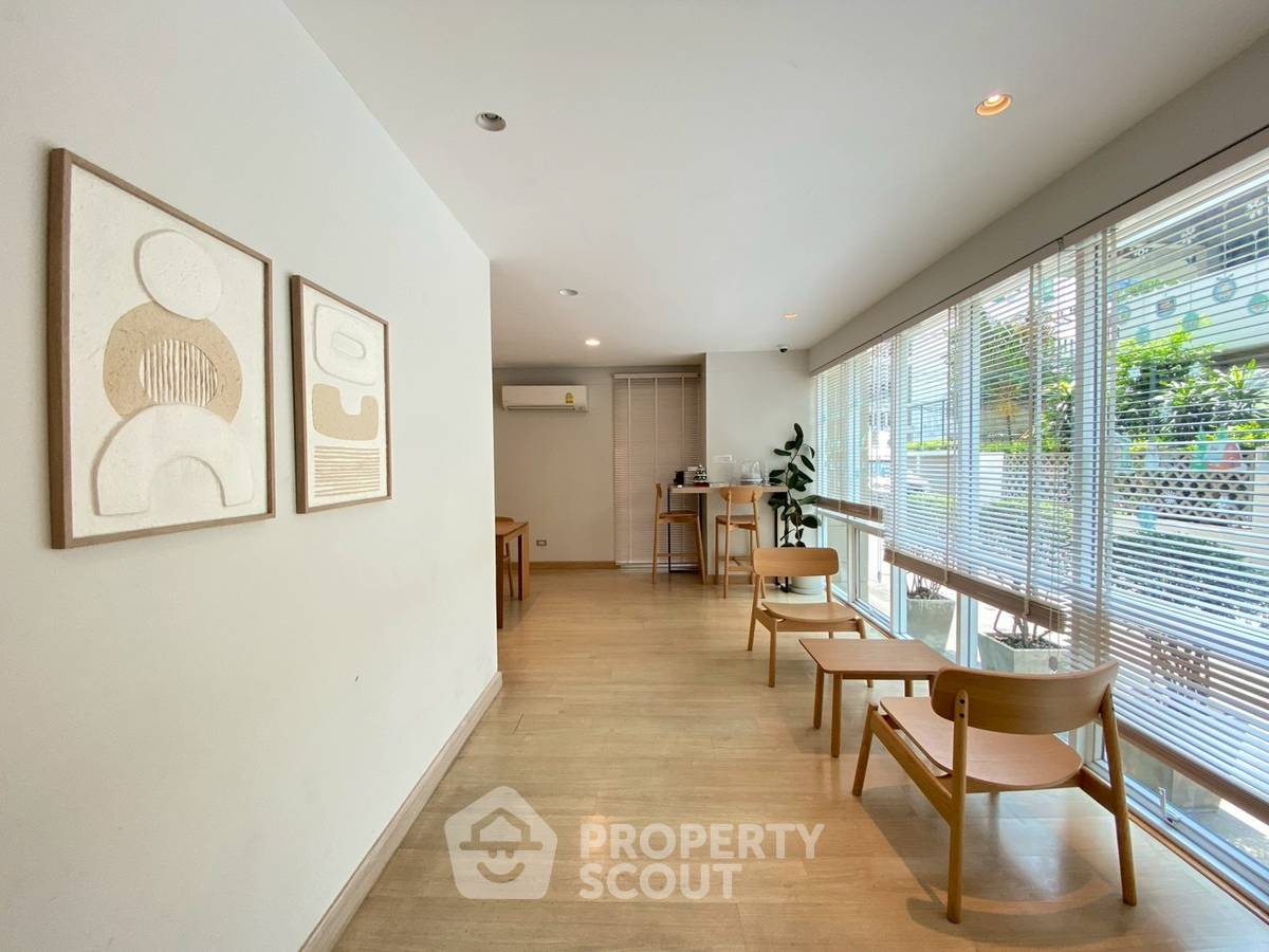 picture 2-BR Condo at Prasarnmit Place near MRT Sukhumvit (ID 835084) - 27/40