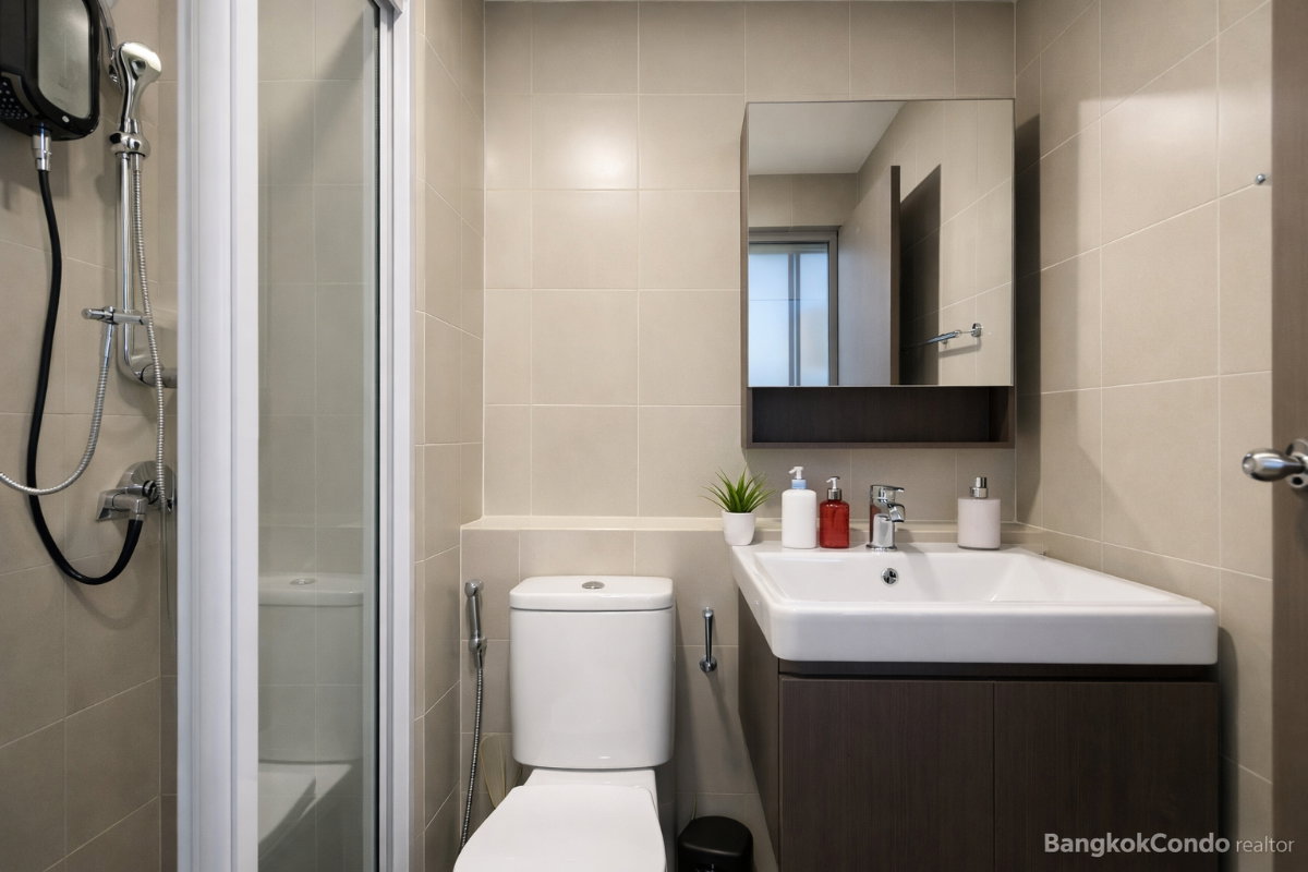 รูป 🍀🍀 Fully furnished💝 📌 For Rent: เดอะ มาสเตอร์ เซ็นเธรี่ยม อโศก 🚆 MRT สุขุมวิท (Line: @rent2022 )✨ พร้อมเขัาอยู่ ✨ Property Code: A02043 - รูปที่ 11/13