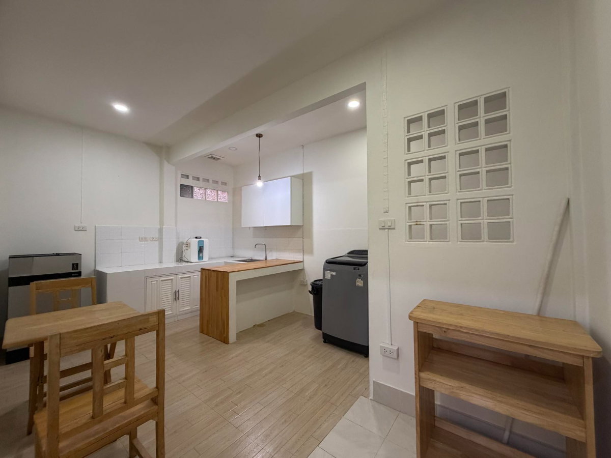 รูป 🏡✨ ทาวน์เฮ้าส์ชั้นเดียว กะทู้ ใกล้เขื่อนบางวาด พร้อมอยู่ 🔥 - รูปที่ 9/12