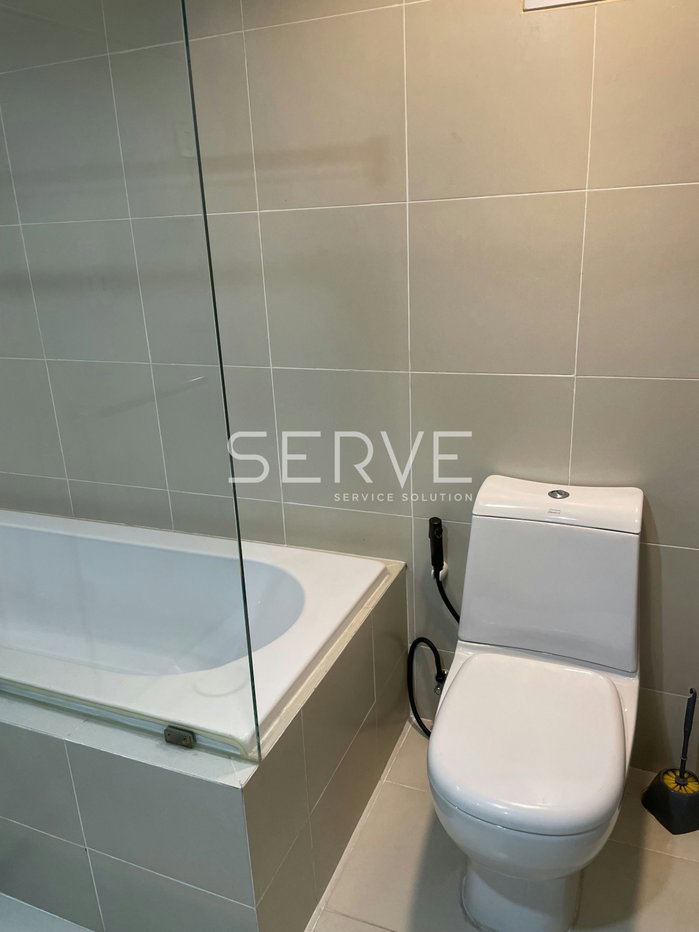 รูป 🔥45K-2นอน ห้องกว้าง ราคาดีมาก มีอ่างอาบน้ำ แต่งสวย วิวดีมาก เฟอร์จัดเต็ม พร้อมเข้าอยู่ คอนโดทำเลดีมาก ใกล้MRT พระราม 9  @ Belle Grand Rama 9 - รูปที่ 6/13