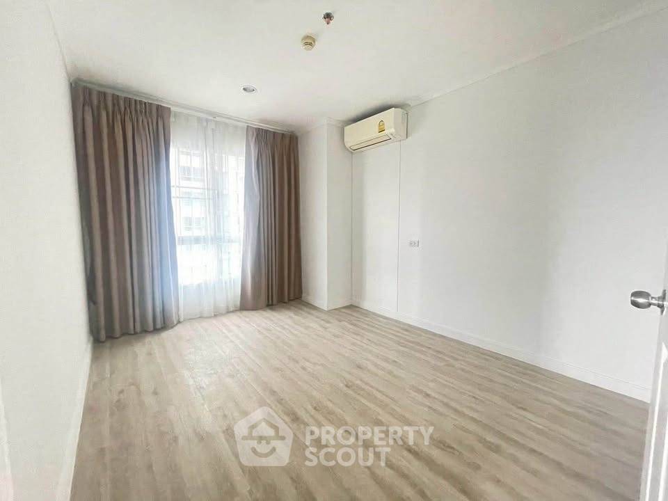 รูป คอนโด 3-ห้องนอน ที่ ลุมพินี พาร์ค ริเวอร์ไซด์ พระราม 3 ใกล้ พระราม 3 (ID 2560431) - รูปที่ 4/9