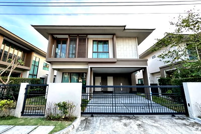 เช่าบ้านเดี่ยว กรุงเทพมหานคร : 📣📣 ให้เช่า บุราสิริ กรุงเทพกรีฑา บ้านเดี่ยว 4 ห้องนอน พร้อมอยู่ค่ะ