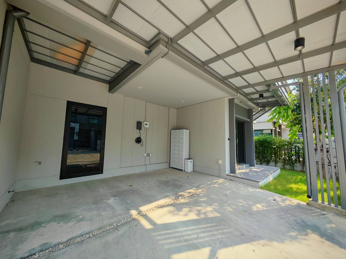 รูป ขายบ้านเดี่ยว 2 ชั้น V Compound Next ติวานนท์ - รังสิต Built-in ทั้งหลัง ดีไซน์หรู พร้อมเฟอร์นิเจอร์ทั้งหมด ใกล้ฟิวเจอร์ พาร์ค รังสิต - รูปที่ 3/12