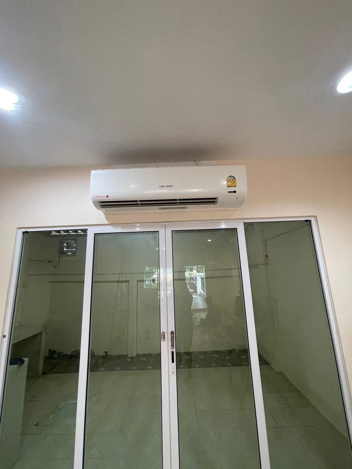 รูป 🏡✨ ทาวน์โฮมทำเลทอง “ม.ภุมรินทร์” ติดเซียร์รังสิต 3 ห้องนอน 4 ห้องน้ำพร้อมเข้าอยู่! 🌏 รับลูกค้าต่างชาติ / จดบริษัท - รูปที่ 14/17