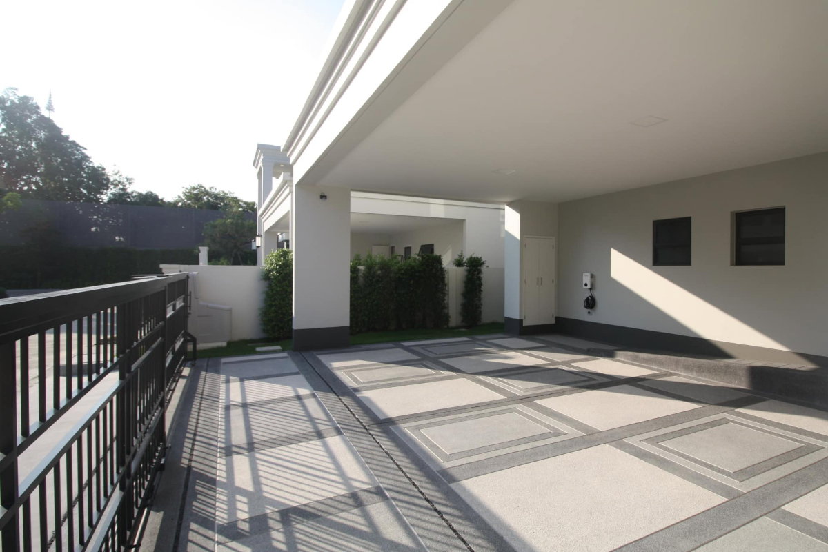 รูป ให้เช่า Setthasiri Bangna KM.10 บ้านสวยมาก น่าอยู่สุดๆ ตกแต่งครบ ราคาดี พร้อมอยู่ DS2602 | Line @Dstay - รูปที่ 2/16