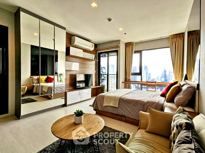 Condos for sale Sukumvit 36 : 1-BR Condo at Rhythm Sukhumvit 36-38 near BTS Thong Lor (ID 211813)