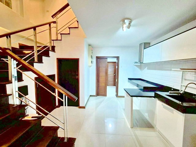 รูป บิ๊กซี สะพานควาย BTSอารีย์ 750ม. 3 นอน 4 น้ำ 23ตร.ว.280 ตร.ม.3 ชั้น ถ.พระราม 6 กระทรวงการคลัง 400 ม. ทำเลโดดเด่น - รูปที่ 4/8